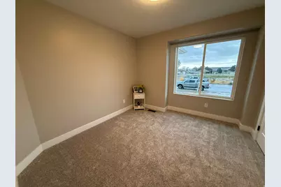 3274 N 2500 W, Farr West, UT 84404 - Photo 10