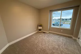 3274 N 2500 W, Farr West, UT 84404 - Photo 10