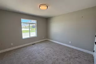 2417 W 3200 N, Farr West, UT 84404 - Photo 24