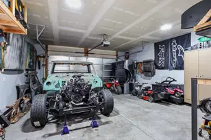 1096 N 340 W, Tooele, UT 84074 - Photo 40