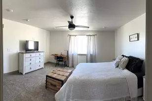 386 S Amber Dr, Grantsville, UT 84029 - Photo 10