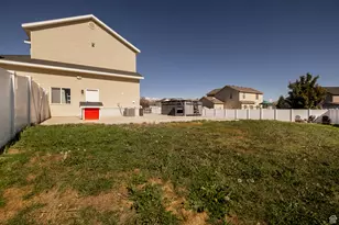 2807 S 400 W, Vernal, UT 84078 - Photo 32