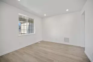 677 S Maxwell Dr, Grantsville, UT 84029 - Photo 10