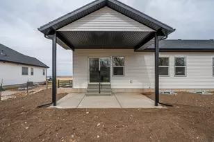 335 W 400 N, Fillmore, UT 84631 - Photo 32