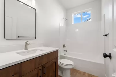 325 W 400 N, Fillmore, UT 84631 - Photo 6