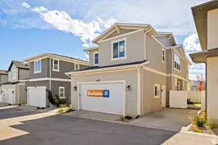 6677 W Mount Bristol Ln, Herriman, UT 84096 - Photo 24