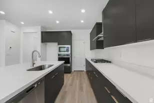 6683 W Mount Bristol Ln S, Herriman, UT 84096 - Photo 6