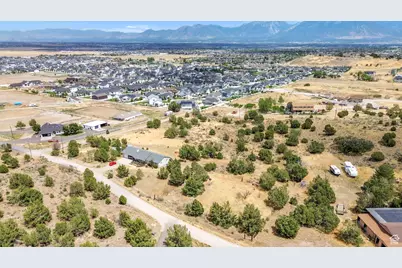 14031 S Cedar Glenn Cir, Herriman, UT 84096 - Photo 2