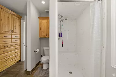 351 W Skyline Dr, Loa, UT 84747 - Photo 24