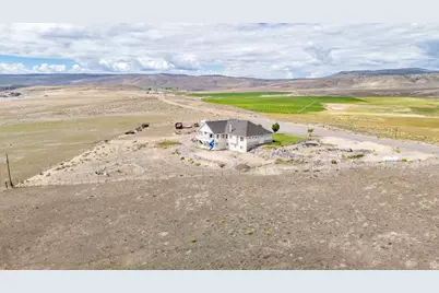 351 W Skyline Dr, Loa, UT 84747 - Photo 64