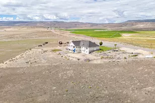 351 W Skyline Dr, Loa, UT 84747 - Photo 64