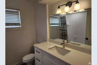 545 S 100 E, Bountiful, UT 84010 - Photo 14