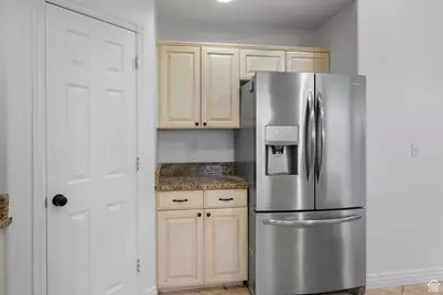 3810 W Valley View Dr, Cedar Hills, UT 84062 - Photo 10