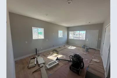 345 N 300 E, Manti, UT 84642 - Photo 2