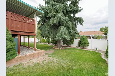 3376 W Sunnybrook Dr, West Valley, UT 84119 - Photo 14