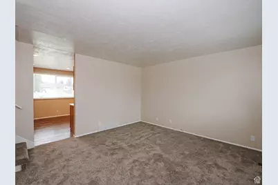 3871 W 2925 S, West Valley, UT 84120 - Photo 8