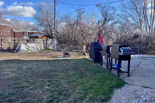 1094 N Angel St W, Layton, UT 84041 - Photo 42