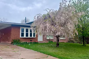 1094 N Angel St W, Layton, UT 84041 - Photo 1