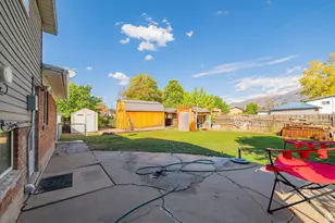 1094 N Angel St W, Layton, UT 84041 - Photo 32