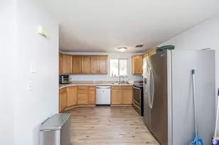 1094 N Angel St W, Layton, UT 84041 - Photo 12