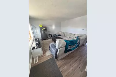 1094 N Angel St W, Layton, UT 84041 - Photo 8