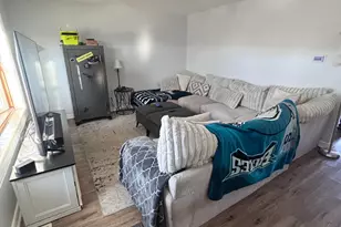 1094 N Angel St W, Layton, UT 84041 - Photo 8