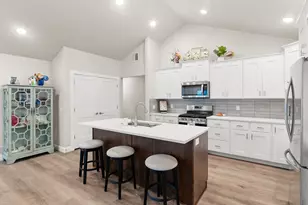 462 S Iron Shoe Ln, Saratoga Springs, UT 84045 - Photo 6