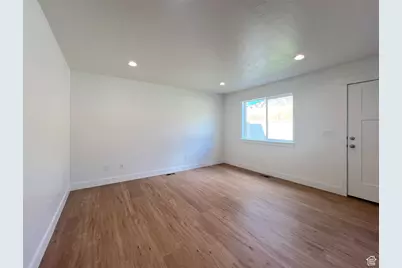 639 S 660 E, Nephi, UT 84648 - Photo 6