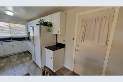 1466 E 4230 S, Millcreek, UT 84124 - Photo 6