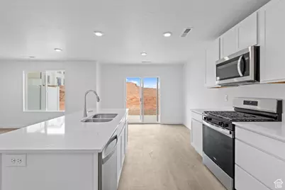 3318 E Dungeon Dr, Washington, UT 84780 - Photo 12