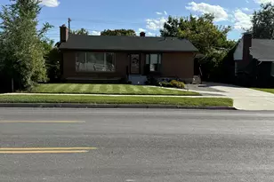 556 E 400 N, Price, UT 84501 - Photo 2