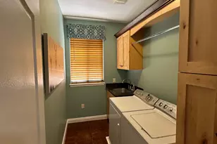 607 S Haylie Ln E, Tooele, UT 84074 - Photo 22