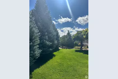 607 S Haylie Ln E, Tooele, UT 84074 - Photo 36