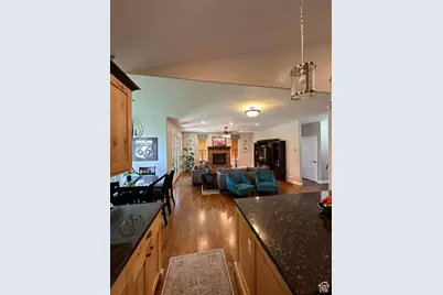 607 S Haylie Ln E, Tooele, UT 84074 - Photo 14