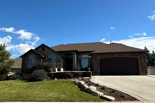 607 S Haylie Ln E, Tooele, UT 84074 - Photo 1