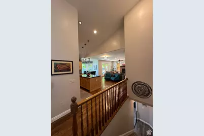 607 S Haylie Ln E, Tooele, UT 84074 - Photo 8