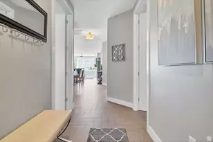 1427 W 810 S Dixie Dr S, Saint George, UT 84770 - Photo 2