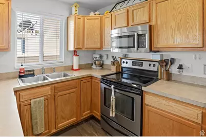 1953 N 275 W #13, Harrisville, UT 84414 - Photo 8