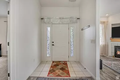 6280 S Laura Jo Ln, Taylorsville, UT 84129 - Photo 4