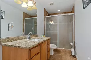 4828 S Brown Villa Cv, Taylorsville, UT 84123 - Photo 36