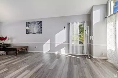 4828 S Brown Villa Cv, Taylorsville, UT 84123 - Photo 8