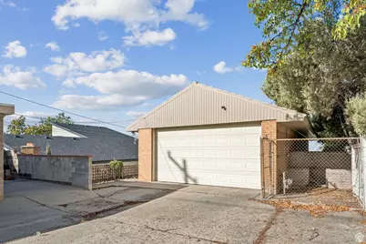 692 N Cortez St, Salt Lake City, UT 84103 - Photo 46