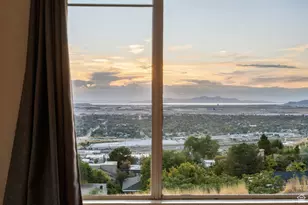 692 N Cortez St, Salt Lake City, UT 84103 - Photo 2