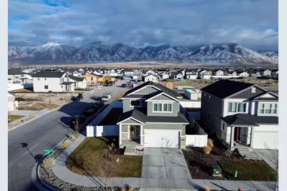 5712 N Goldfinch Ln, Stansbury Park, UT 84074 - Photo 2