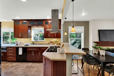 1261 E Sherman Ave, Salt Lake City, UT 84105 - Photo 1