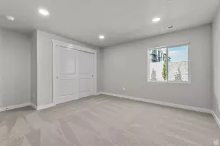 3644 W Harvest Gold Way, Riverton, UT 84065 - Photo 14