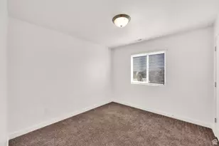 173 E River Bend Rd, Saratoga Springs, UT 84045 - Photo 10