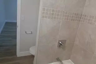 4655 S Locust Ln, Holladay, UT 84117 - Photo 4