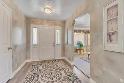 2246 W Country Bend Dr S #25, South Jordan, UT 84095 - Photo 6