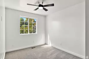 1060 N 150 W, Layton, UT 84041 - Photo 14